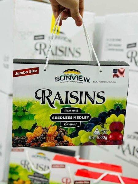 Nho raisins không mỹ túi quà 1kg