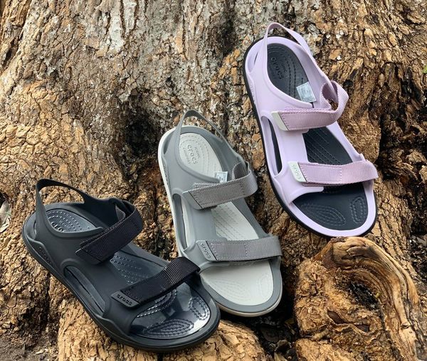 Sandal nhựa quai dán tiện lợi-crocs expedition swiftwater