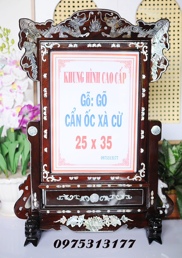 Khung hình ảnh thờ gỗ gõ cẩn xà cừ 25 x 35