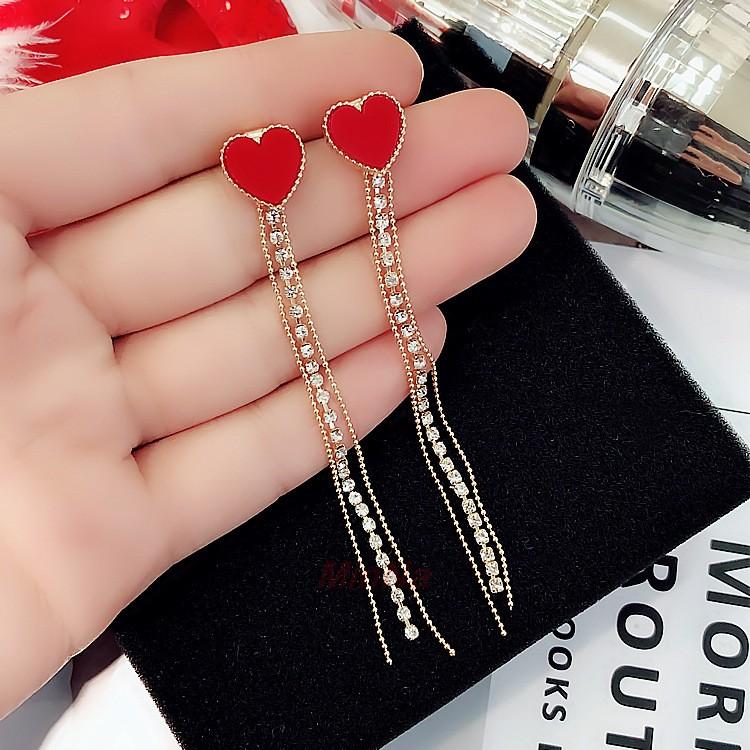 Bông tai sắc đỏ trái tim dễ thương btg32