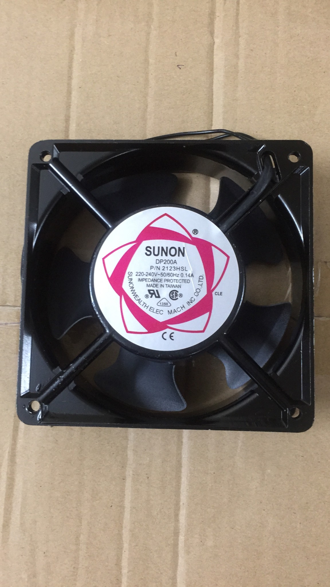 Quạt làm mát 220V - 12cm*12cm, quạt làm mát cho máy hàn loại tốt