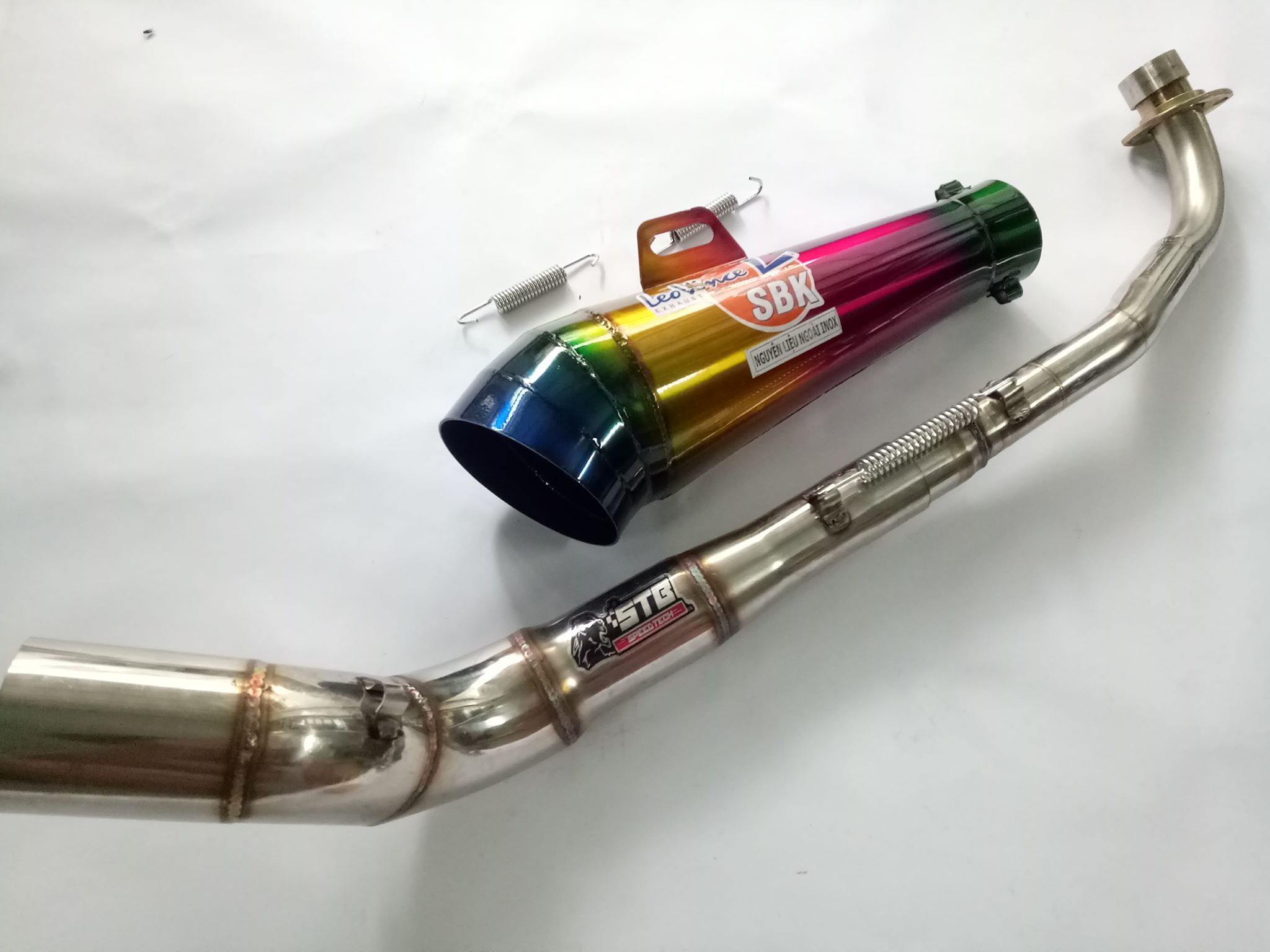 Pô leovice kèn 7 màu full cổ cao,lắp các dòng xe máy Wave,dream.