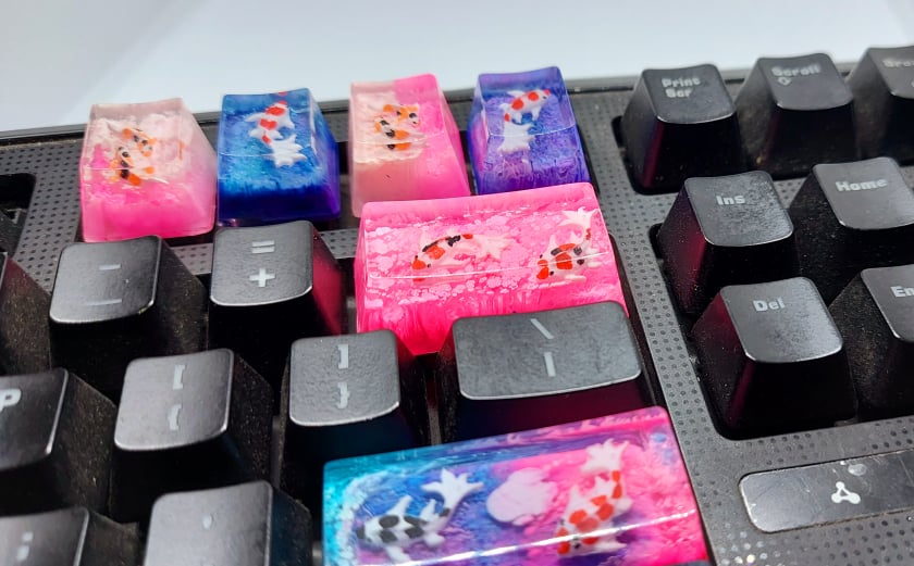 [HCM]Keycap artisan cá koi 2U (phím backspace) trang trí bàn phím cơ gaming tone hồng