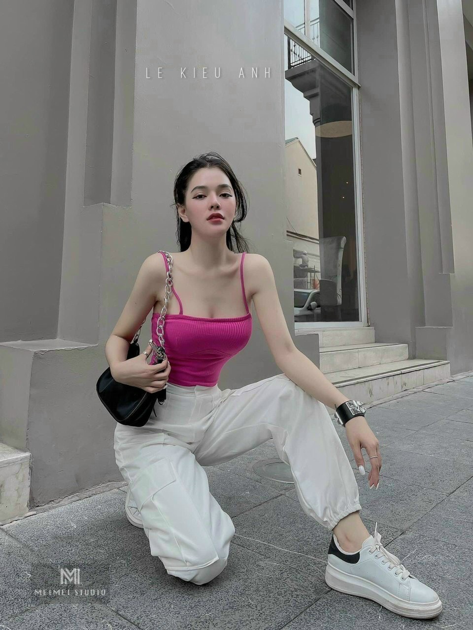 Áo croptop 2 dây gân mút ngực nữ tính