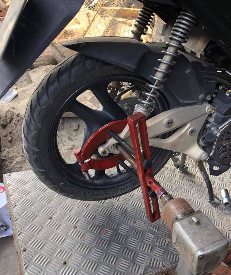Vam Đa Năng Tháo Bánh, Tháo Càng, Vô Lăng Xe Ga Các Loại