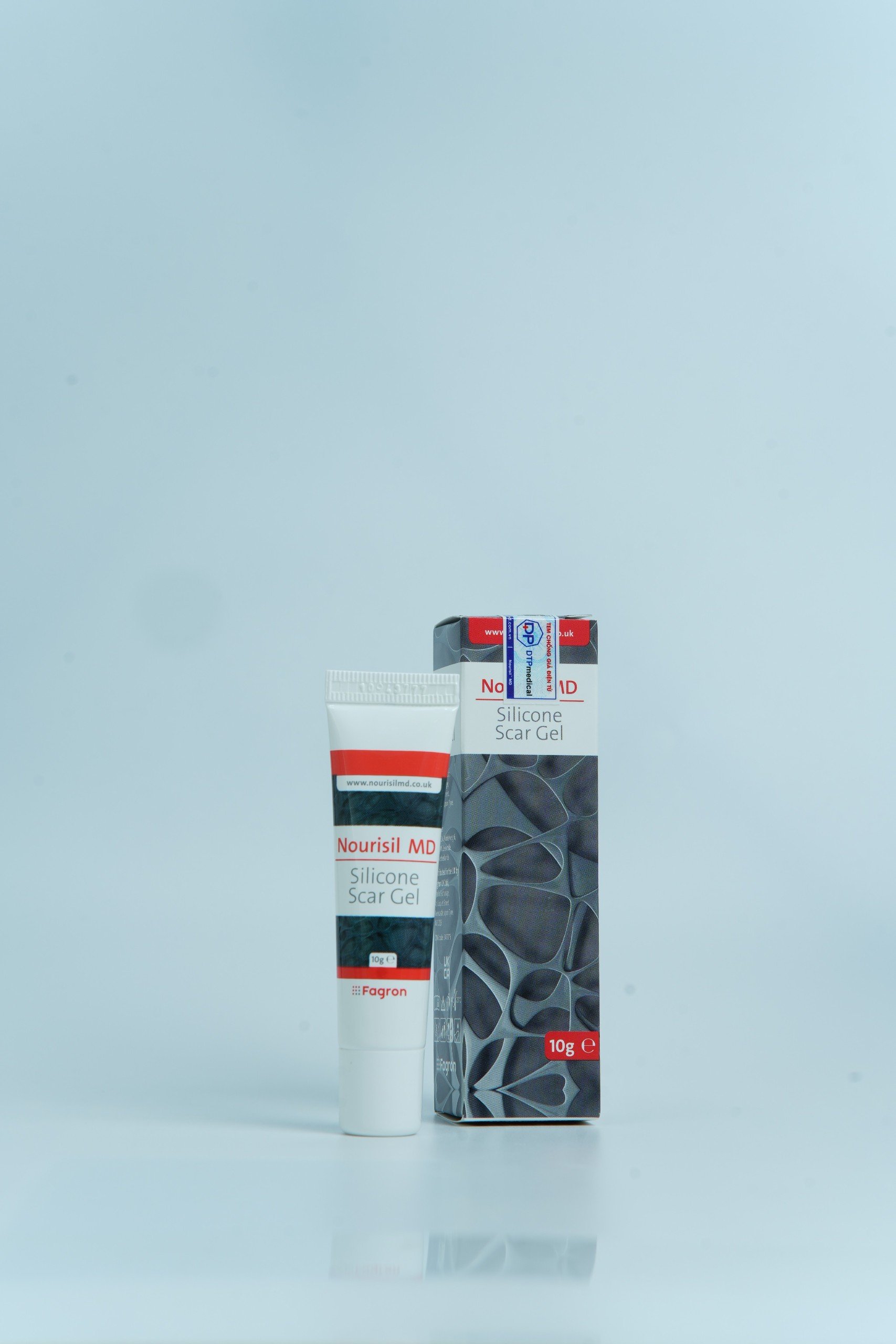 Nourisil MD - silicone gel chăm sóc sẹo của Hà Lan - Anh Quốc