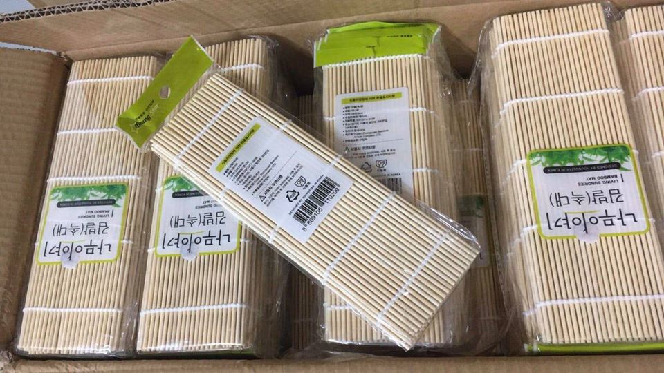 Mành tre làm cơm cuộn Kimbap Hàn Quốc