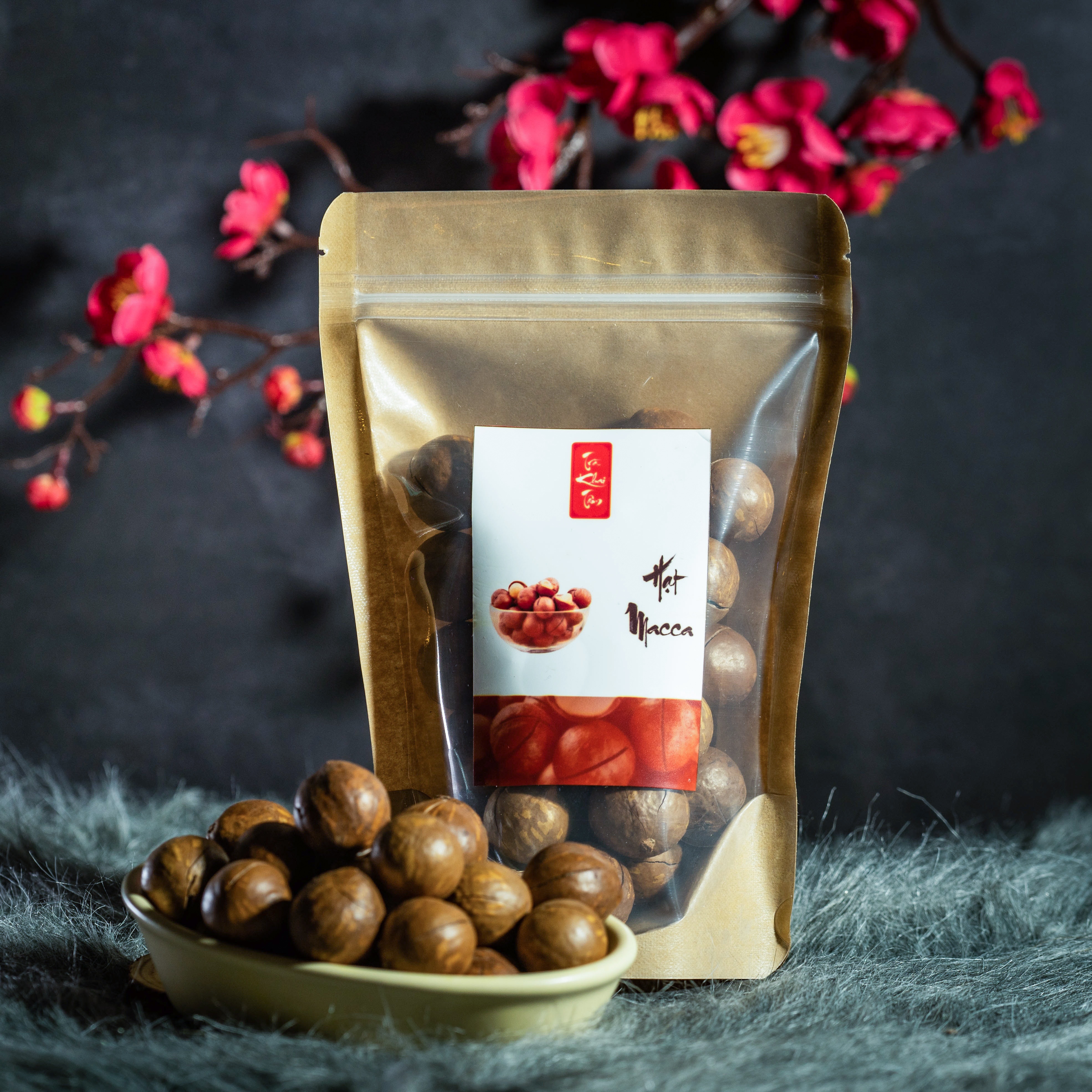 Freeshipmax - hạt macca nứt vỏ sạch đắk lắk + kèm đồ khui, đồ tách vỏ ❤️freeship❤️hạt macca tây nguyên