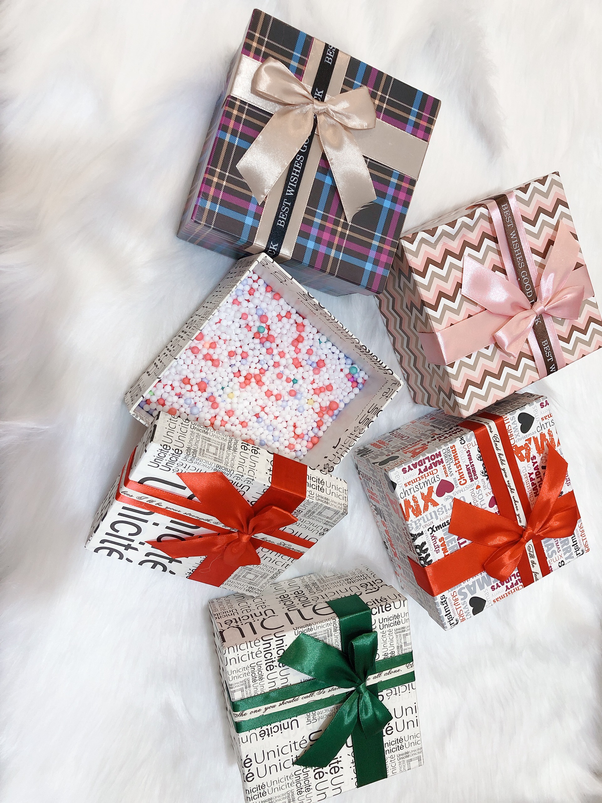 SET HỘP QUÀ VUÔNG KÈM XỐP XINH XẮN