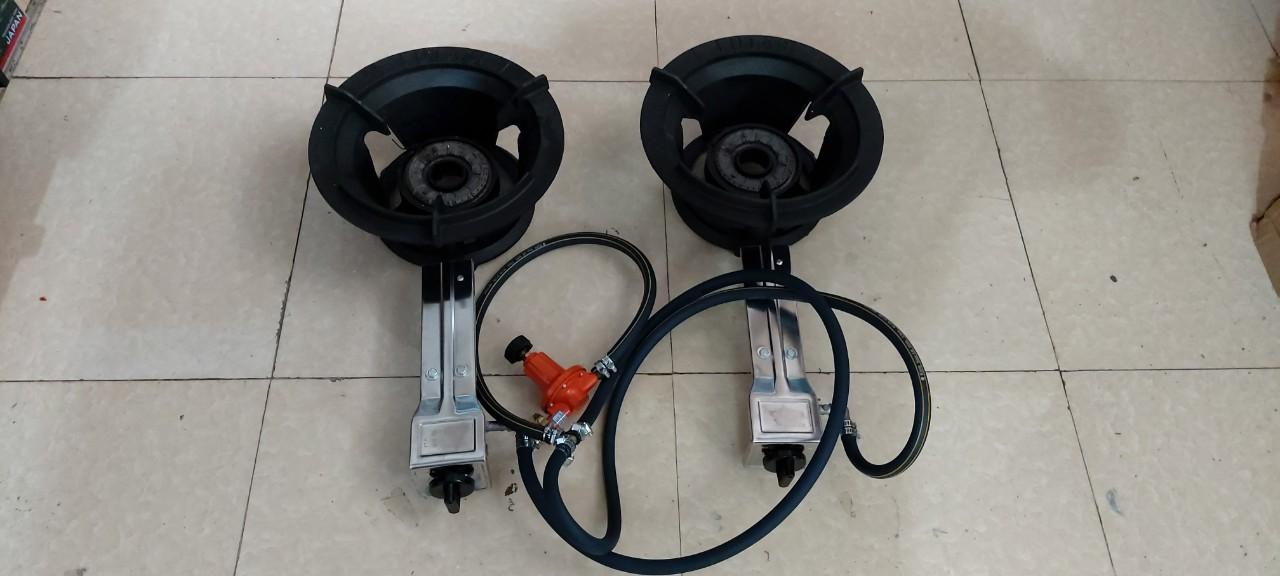 Bộ Bếp Ga Công Nghiệp Đôi  ZODO.FUTASHI,VANKI ( 2 Bếp + Van dây)