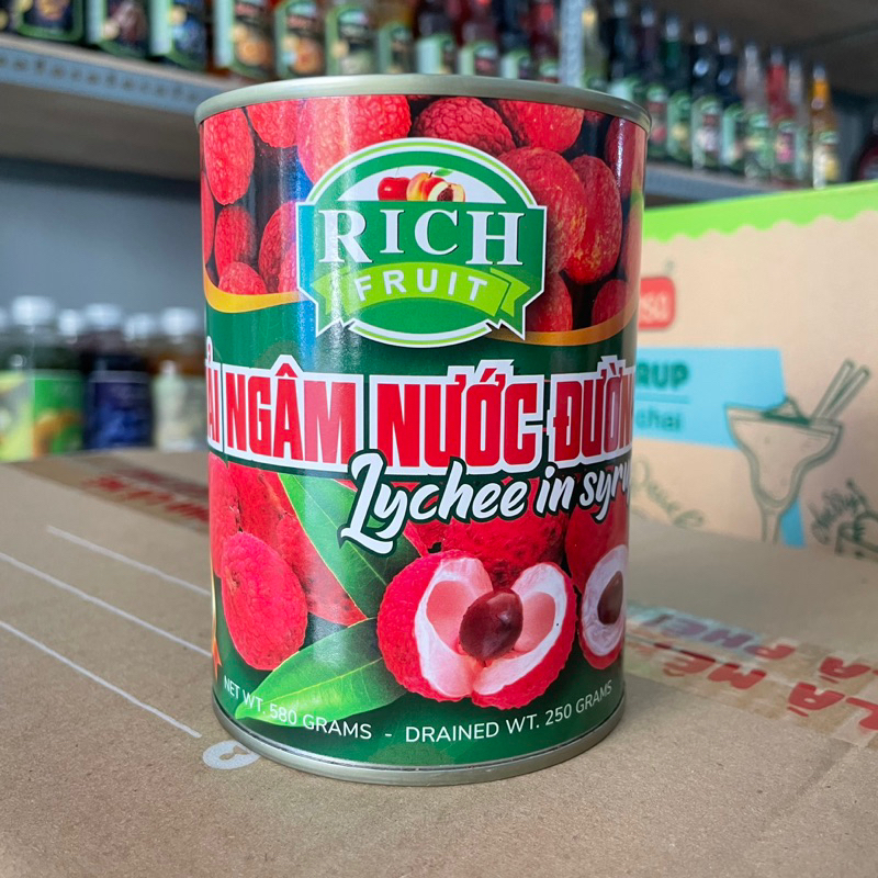 Vải ngâm đường rich - lon 565gr