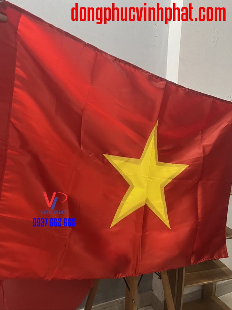 Cờ Tổ Quốc Việt Nam Hàng Chuẩn Vải Đẹp -Hình Thật