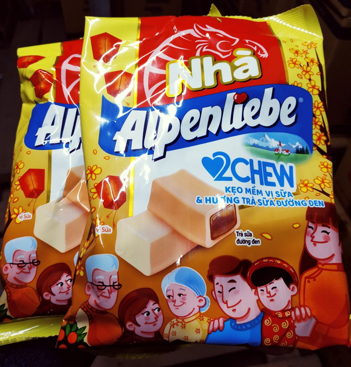 Mã Tết 2022 Kẹo  dẻo Alpenliebe vị 2 Chew Trà Sữa Đường đen gói mới