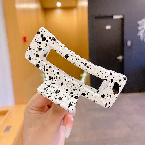 Kẹp Tóc Trắng Đen Nhiều Kiểu Bò Sữa Xinh Xắn Phong Cách Hàn Quốc Cho Nữ
