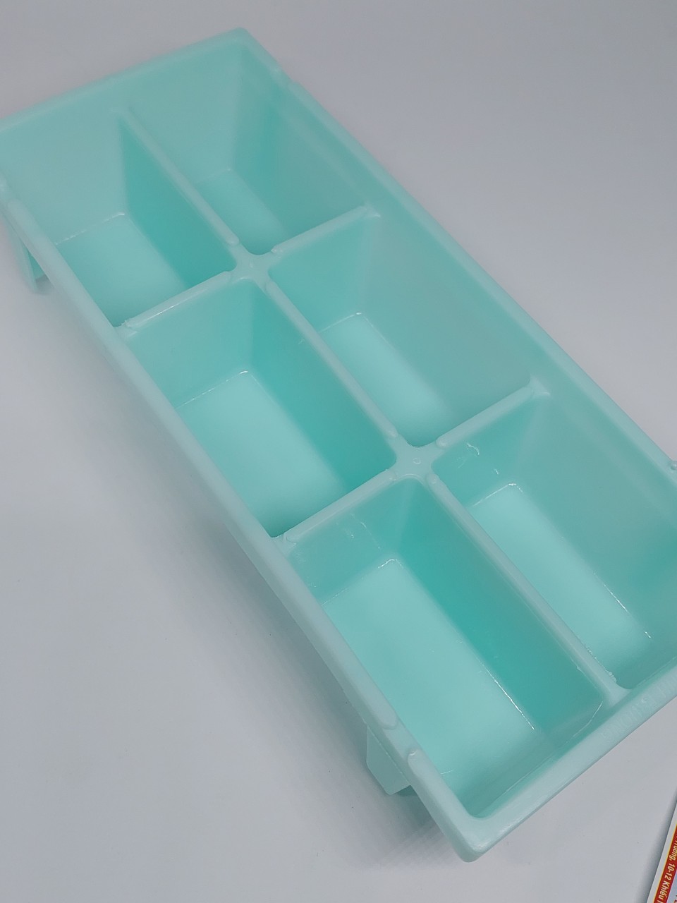 Lốc 5 khay đá nhựa uống bia 6 viên dk 01 - vt