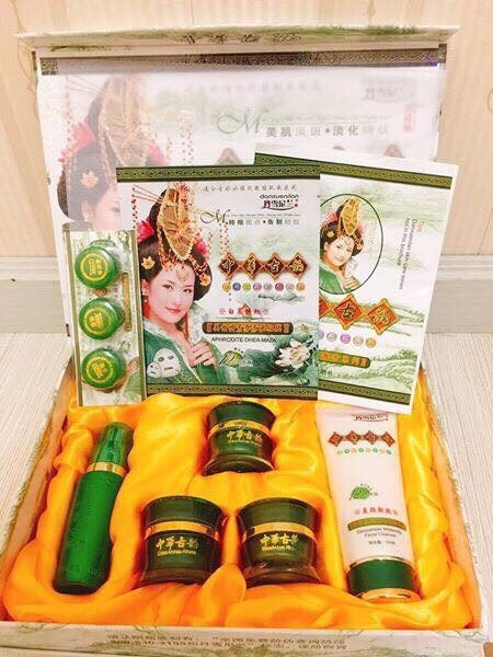 Bộ mỹ phẩm hoàng cung xanh cao cấp 5in1