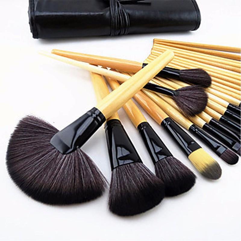 Bộ cọ 23 món đầy đủ cho mặt bạn luôn tươi xinh 107