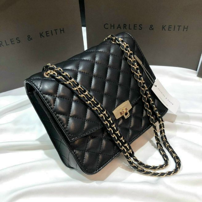 Túi cnk code ck2-70150587 màu đen tuồng kho size 24