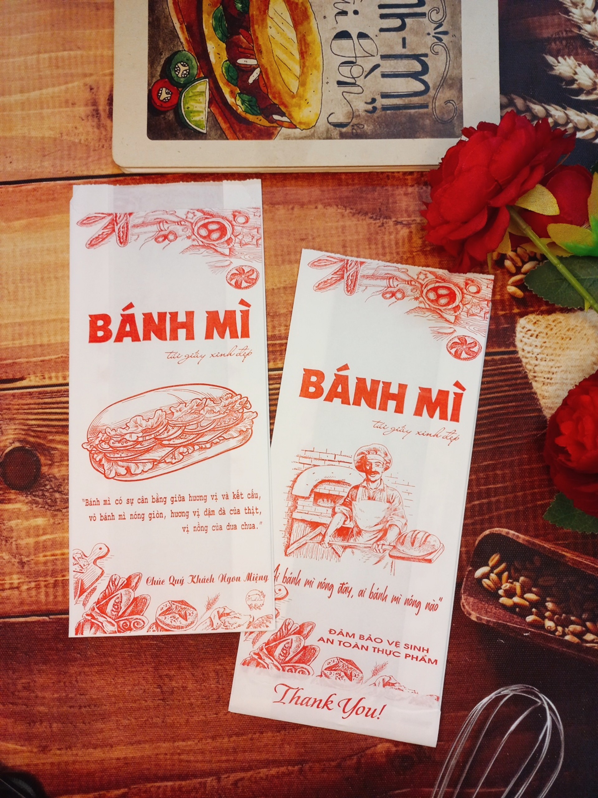 100 Túi Giấy Đựng BÁNH MÌ TRUYỀN THỐNG Họa Tiết Đỏ  (M.AN ĐỎ). NHẬN IN THƯƠNG HIỆU RIÊNG CHỈ TỪ 500 TÚI.