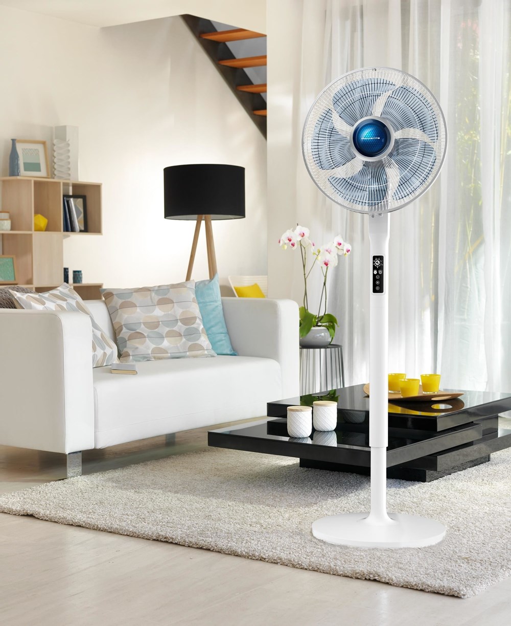 Quạt cây rowenta vu5770