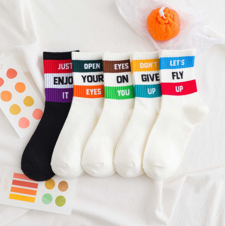Hot - set 5 đôi tất chữ cao cổ style hàn 2020