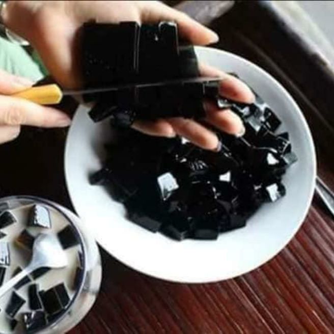 Cây thạch đen cao bằng loại 1kg khô nấu đk 22kg thạch  (cây sương sáo)