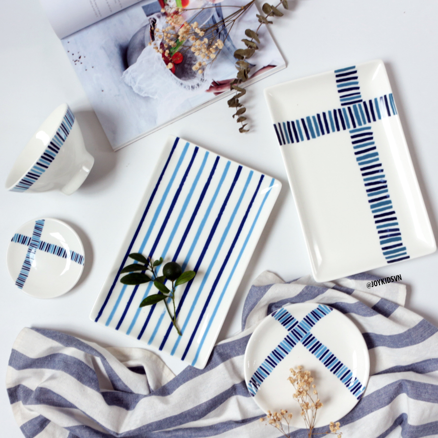Dĩa chữ nhật gốm hoa văn sọc xanh / Đĩa chữ nhật gốm hoa văn sọc xanh 24.5*15 - Ceramic dish with blue line
