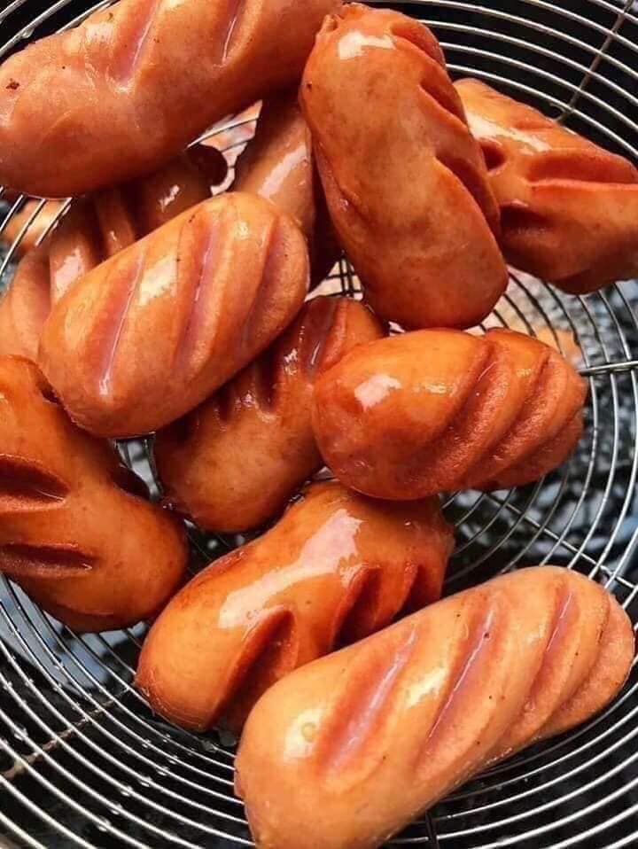 XÚC XÍCH BI TƯƠI (500 gram).