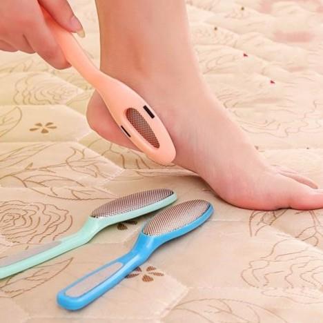 Siêu giá mùa hè 1 Dụng cụ chà gót chân màu ngẫu nhiên (17 x 3 cm)