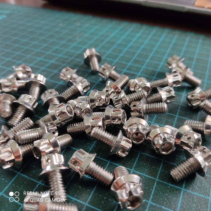 [HCM]Ốc inox (1 con) [SALAYA THÁI] - 6li1 - [HỖ TRỢ SHIP + GIẢM GIÁ] - GẮN CARTE SÊN ỐP PÔ CHO NHIỀU LOẠI XE