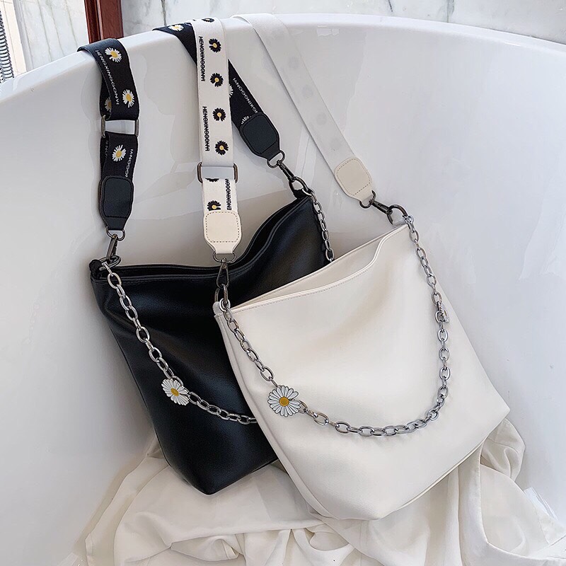 Túi nữ tote da dây hoa cúc TXGR 332