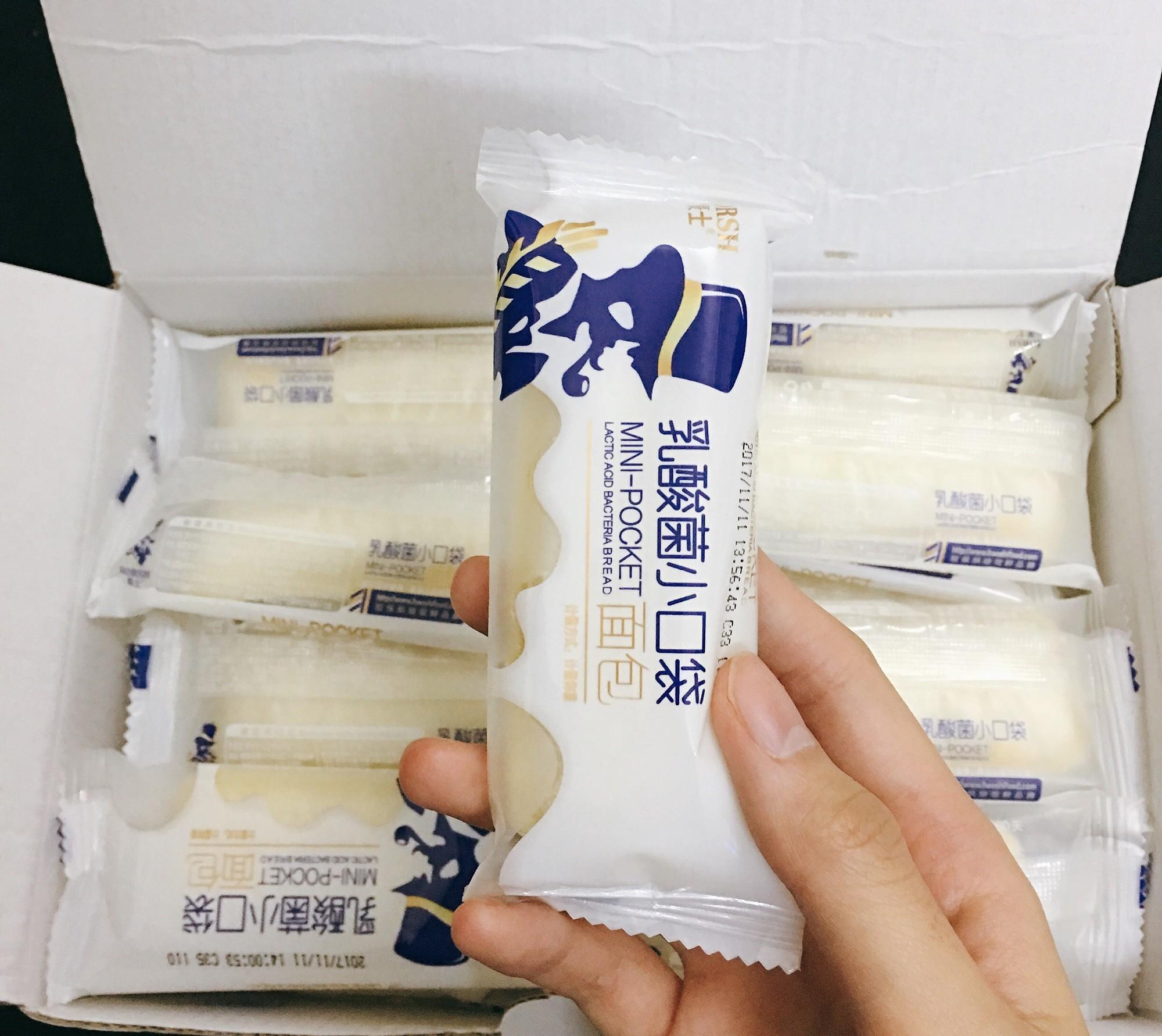 Bánh an vat bánh sữa chua ông già đài loan 1kg