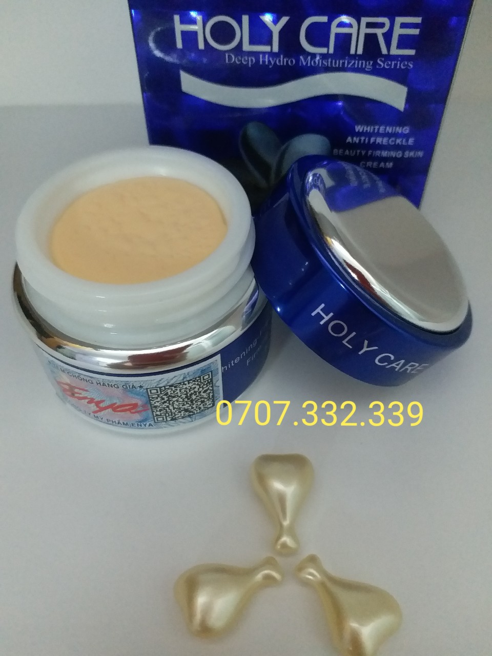 Kem holy care xanh dương trắng da mờ nám