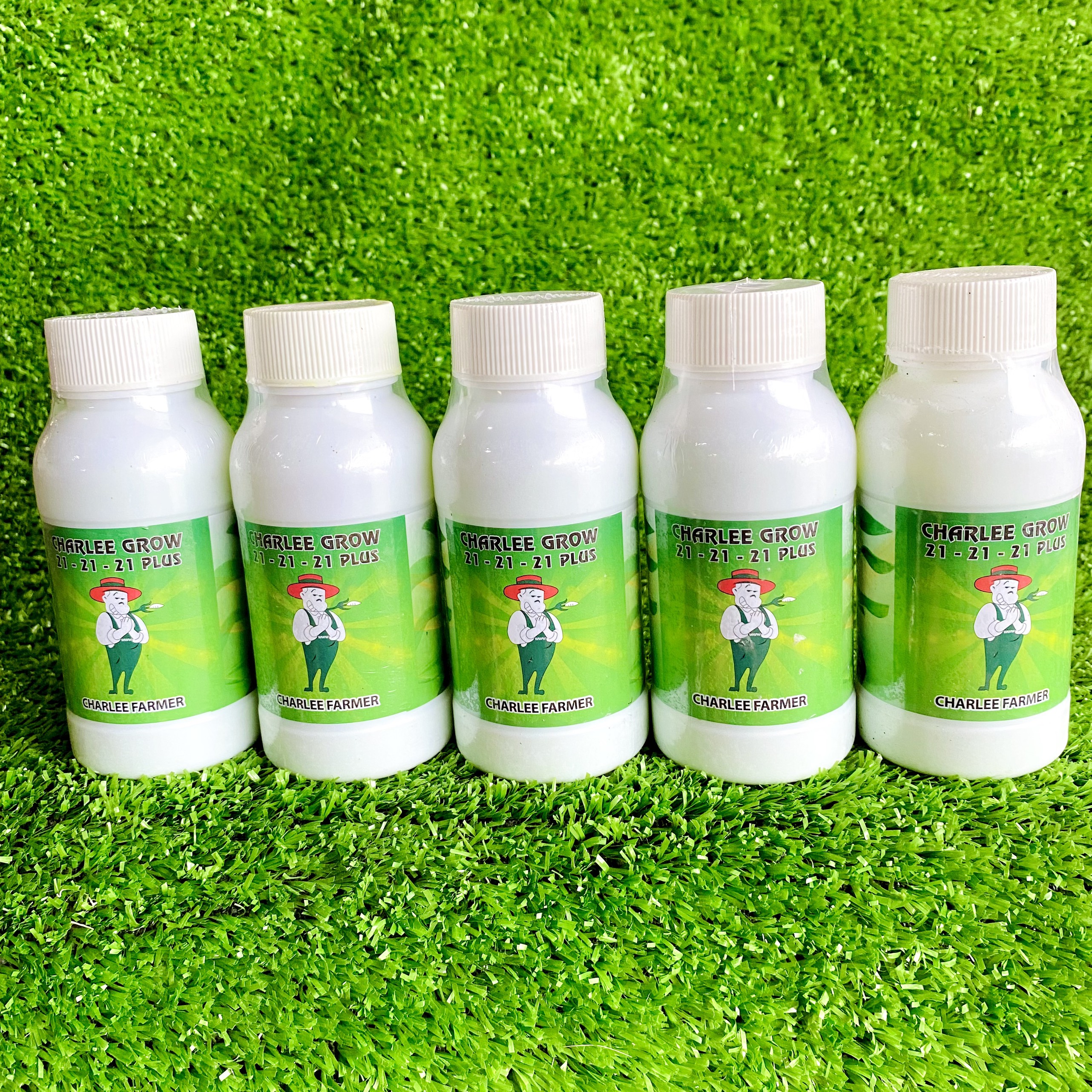Phân bón lá hữu cơ charlee grow 21-21-21 100gr