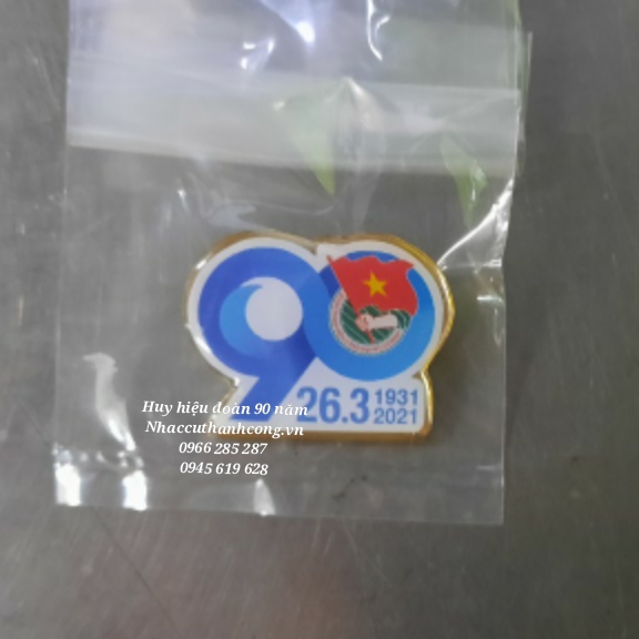 HUY HIỆU ĐOÀN 90 NĂM