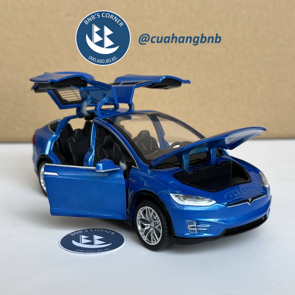 Mô hình xe 1:32 tesla x90