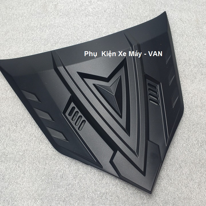 Ốp mặt nạ winner x v2 trái tim đen nhám carbon chính hãng