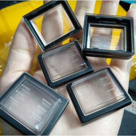 5 Nắp cao su cho công tắc 4 chân hoặc 6 chân âm li