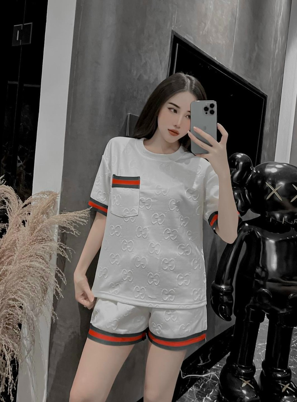 Sét bộ đùi dạ xốp dập nổi vải shop cực xinh udx130