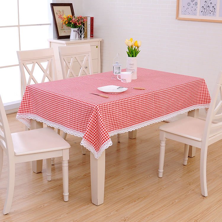 Khăn trải bàn carô đỏ viền ren xinh xắn KB37
