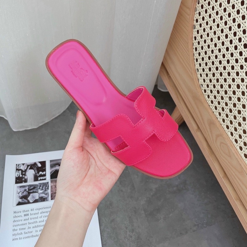 Hm xịn xò h2store hót quanh năm.. màu đen siêu siêu hót.