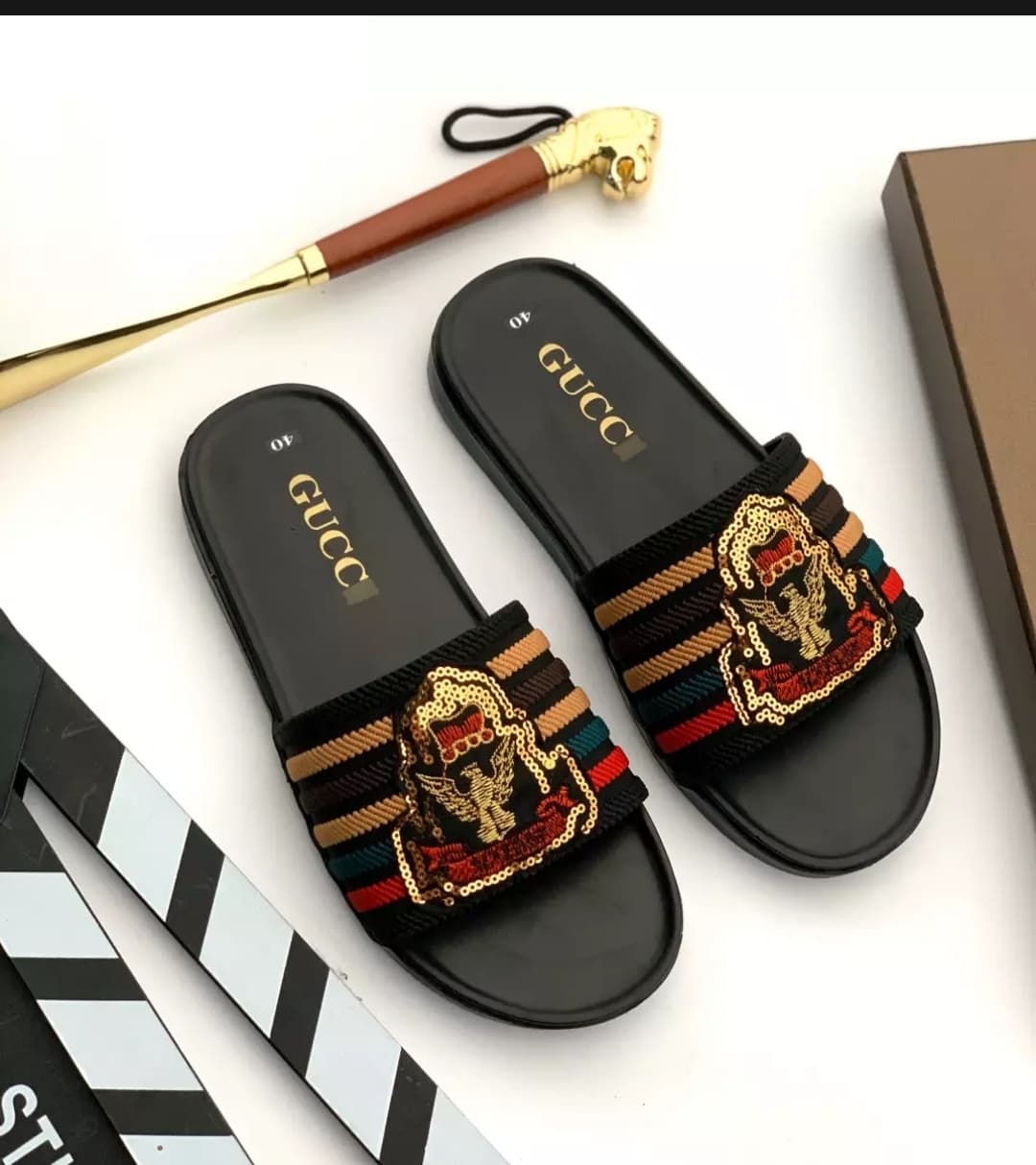 Dép quai ngang thổ cẩm mác đại bàng đỏ , dép nam trẻ trung mới về hot trend năm 2020