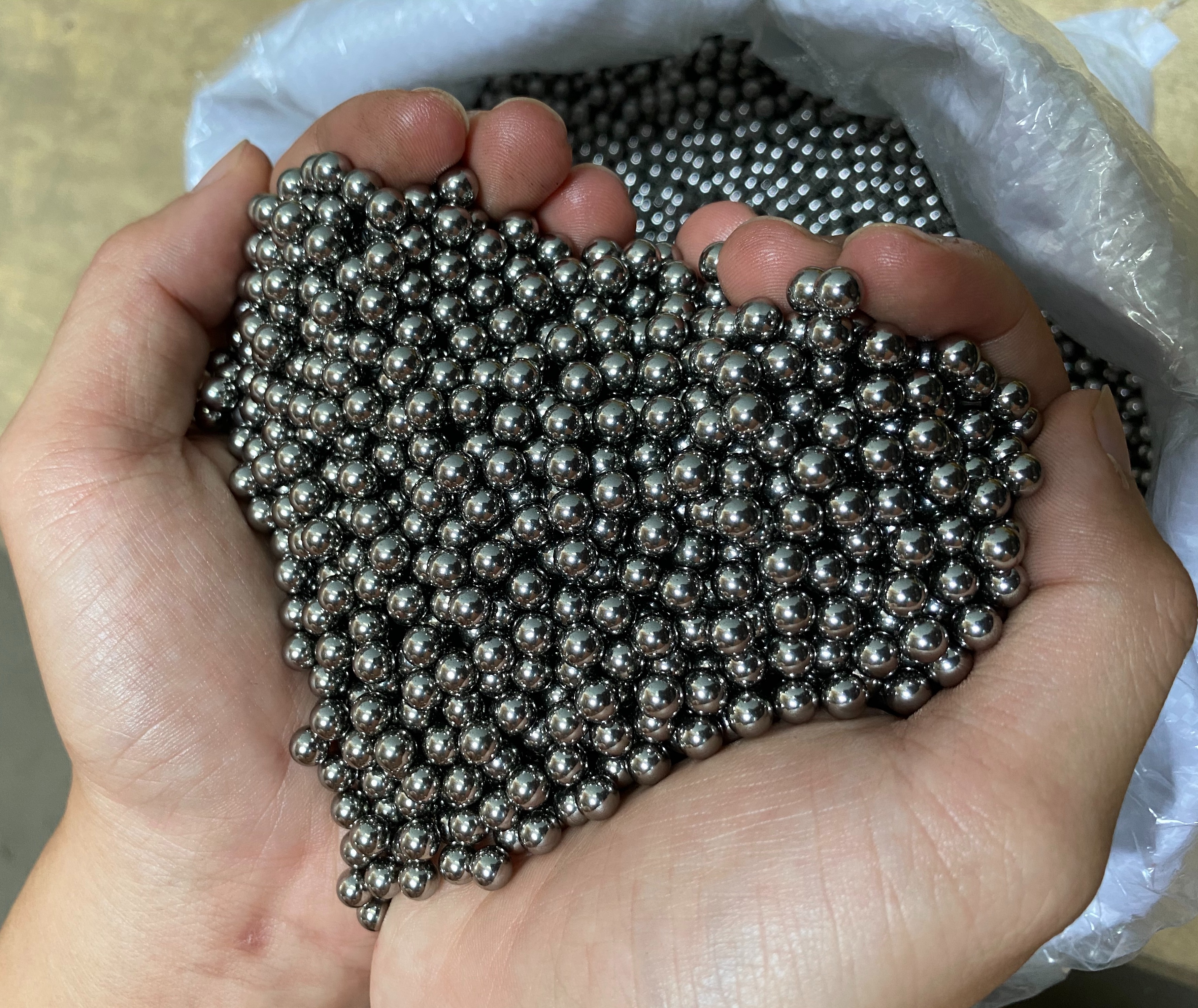 Bi 6.35mm bằng sắt tròn đẹp trọng lượng 1KG Bi bánh sau xe đạp cân đủ ký