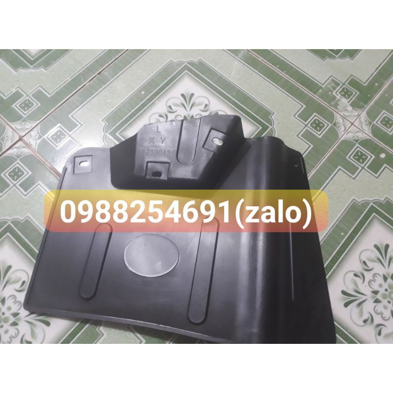 Chắn bùn trước xe đông ben