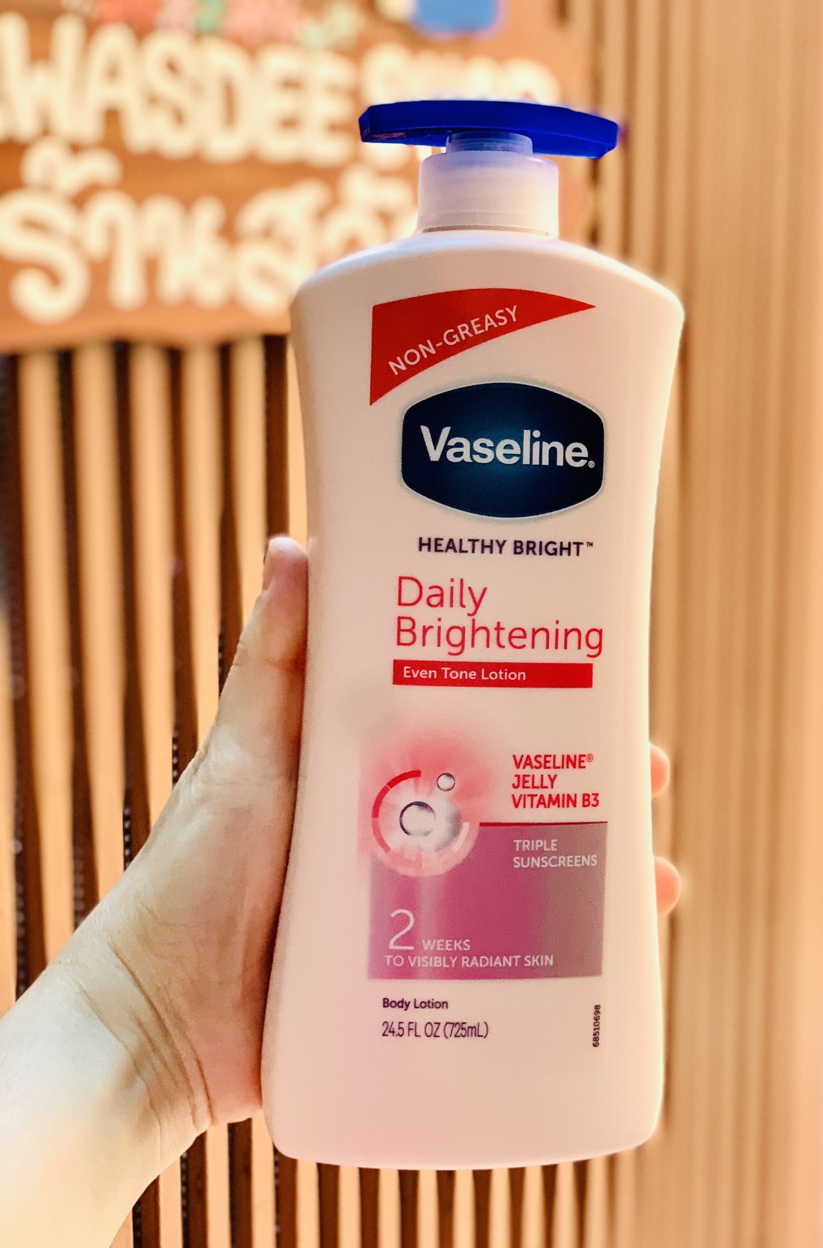 SỮA DƯỠNG THỂ SÁNG DA, CẤP ẨM VASELINE HEALTHY BRIGHT DAILY BRIGHTENING 725ml - CÓ NHIỀU MẪU CHO KHÁCH CHỌN LỰA