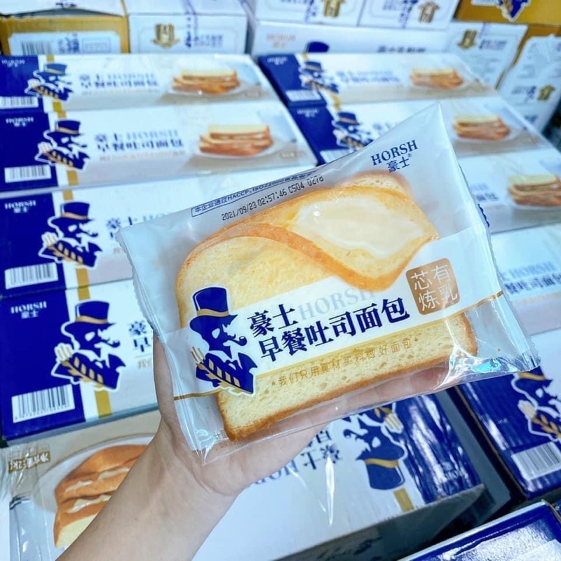 Bánh sandwich sữa chua