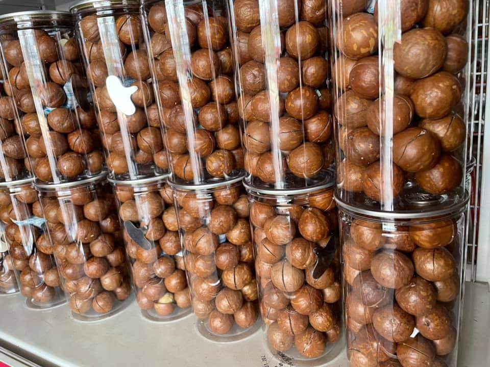 Hạt macca sạch sấy nứt vỏ daklak - hạt macca sấy nứt vỏ 500g