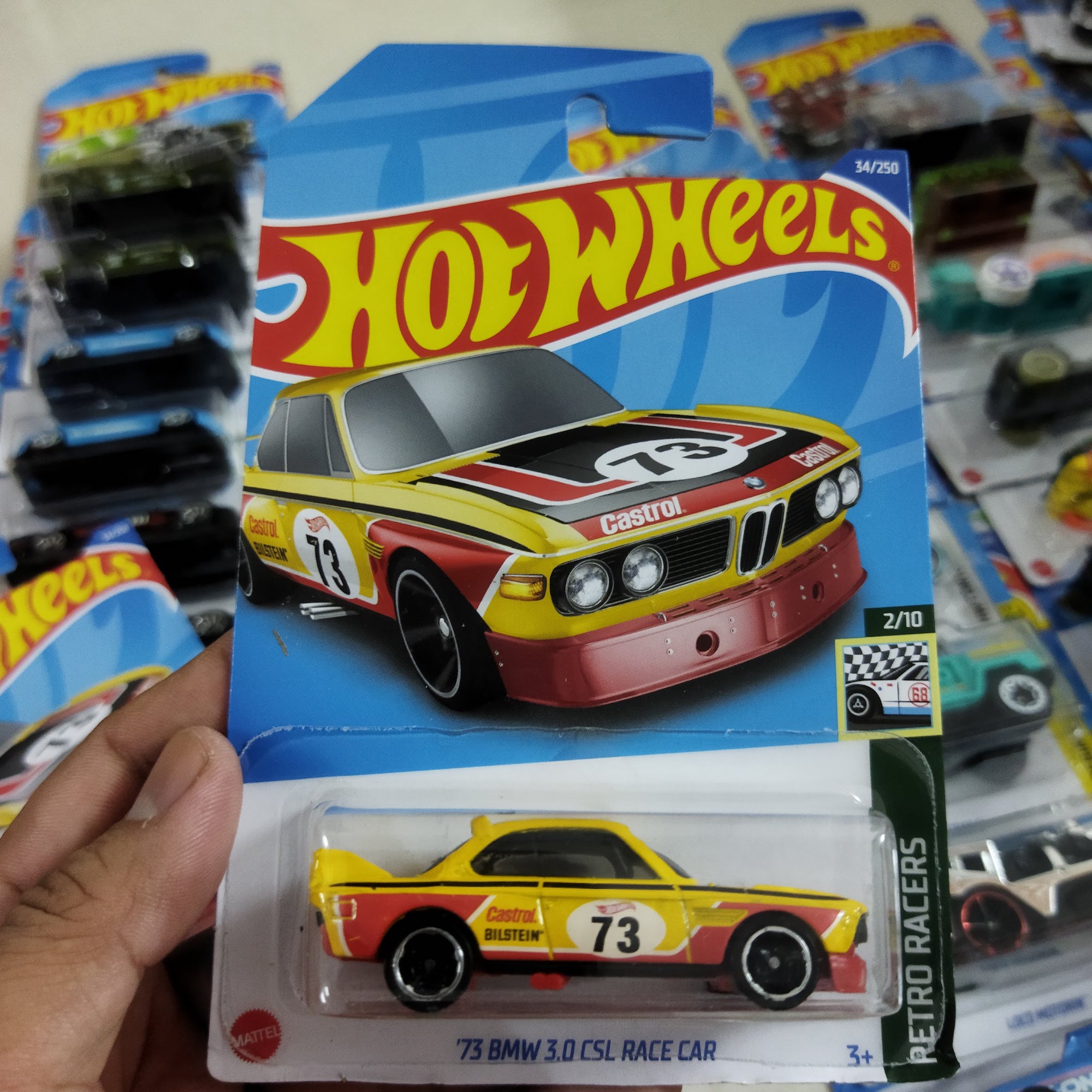 Xe mô hình chính hãng hotwheels - 72 bmw 3.0 csl race car
