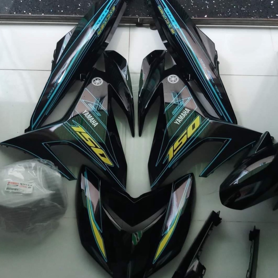 Tem rời ex 150 chỉ xanh ngọc dán xe đen