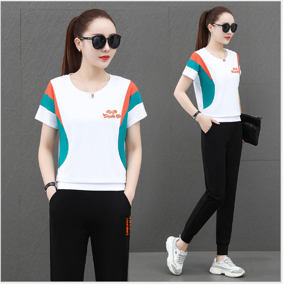 Bộ thun thể thao phối màu thêu chữ cam